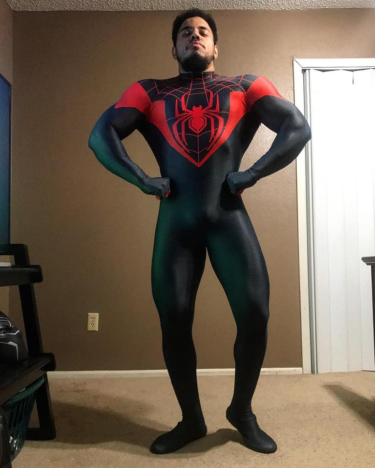 Miles Morales spiderman cosplay