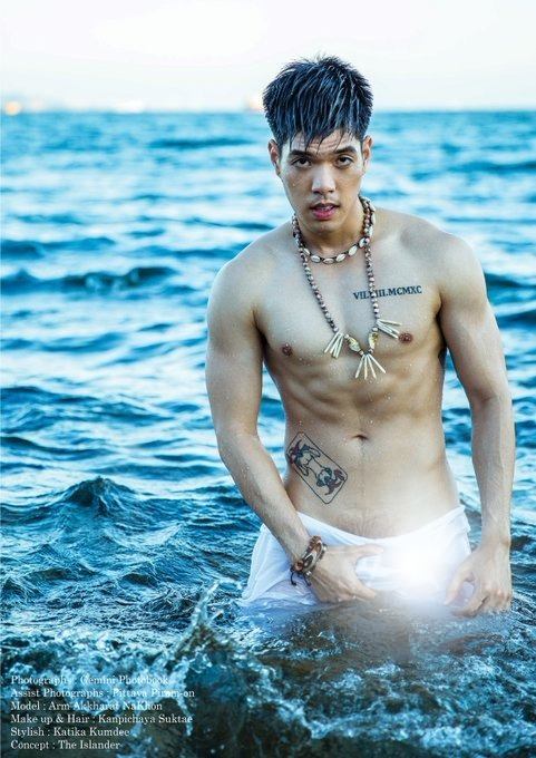 เครียดมากก็พักบ้างนะ