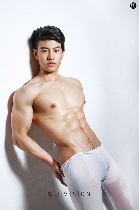 นี่ก็หล่อเกิ้นนนน