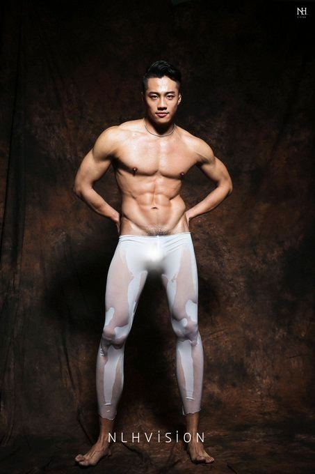 นี่ก็หล่อเกิ้นนนน