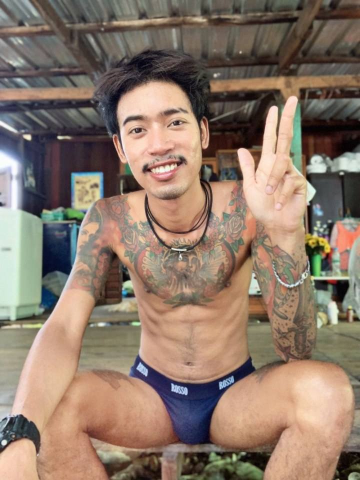 ชอบแบบไหนก็ชี้