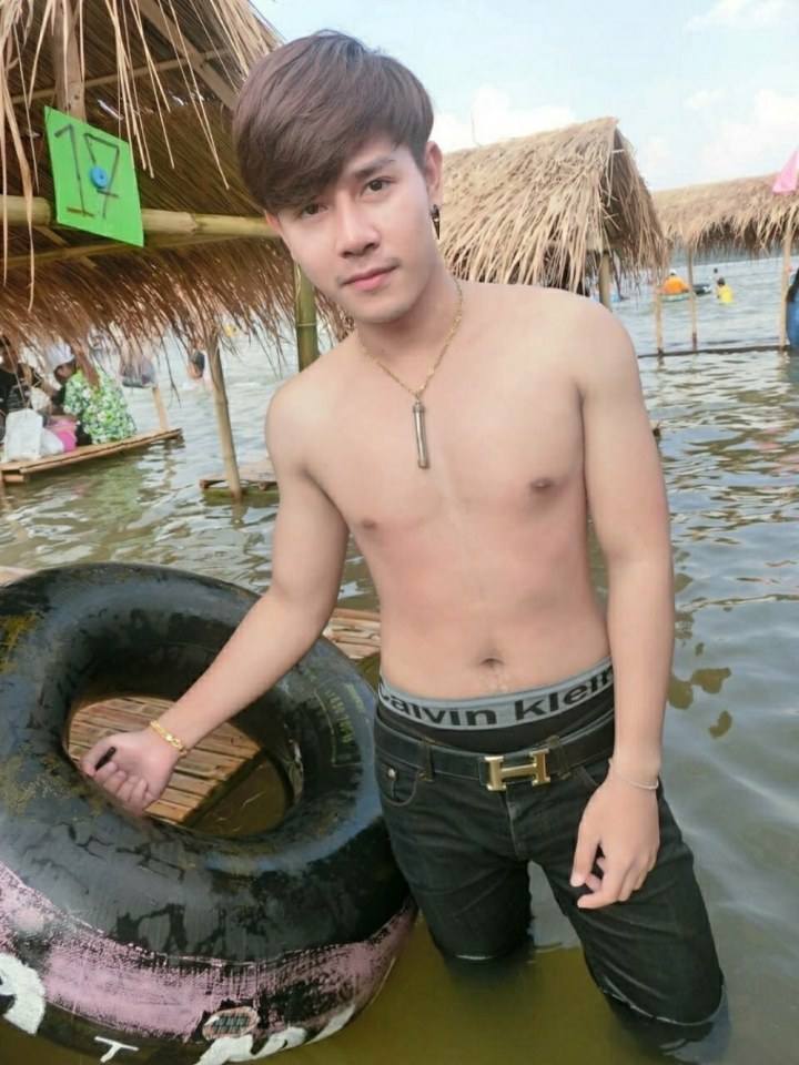 หนุ่มหล่อ แซ่บๆ 79