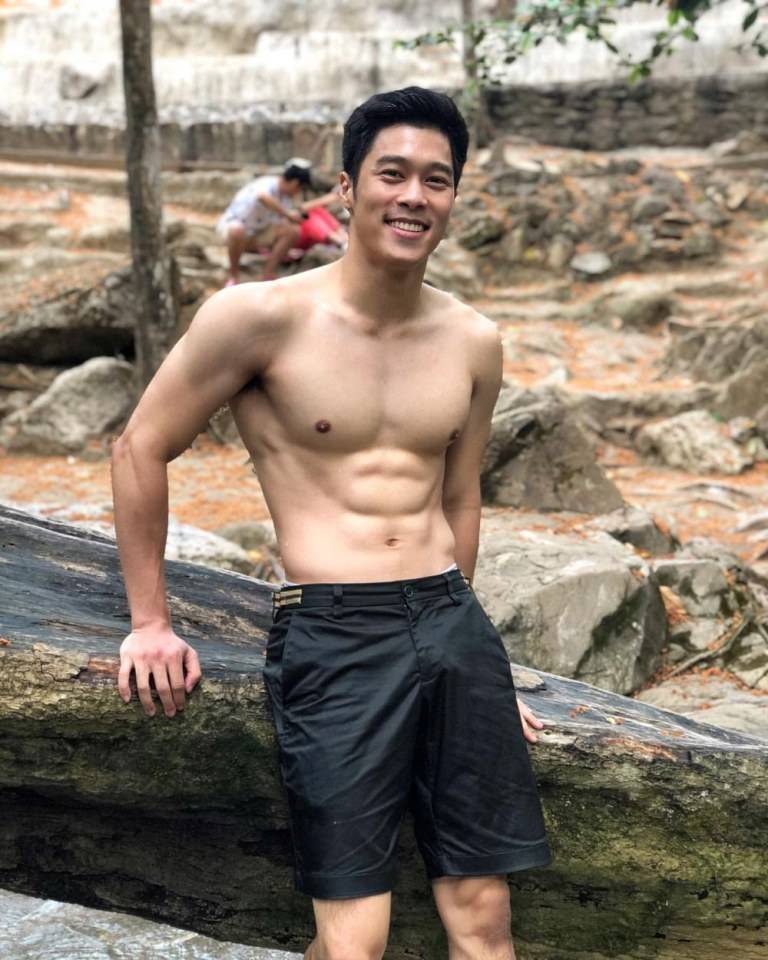 ภาพชวนเพ้อ