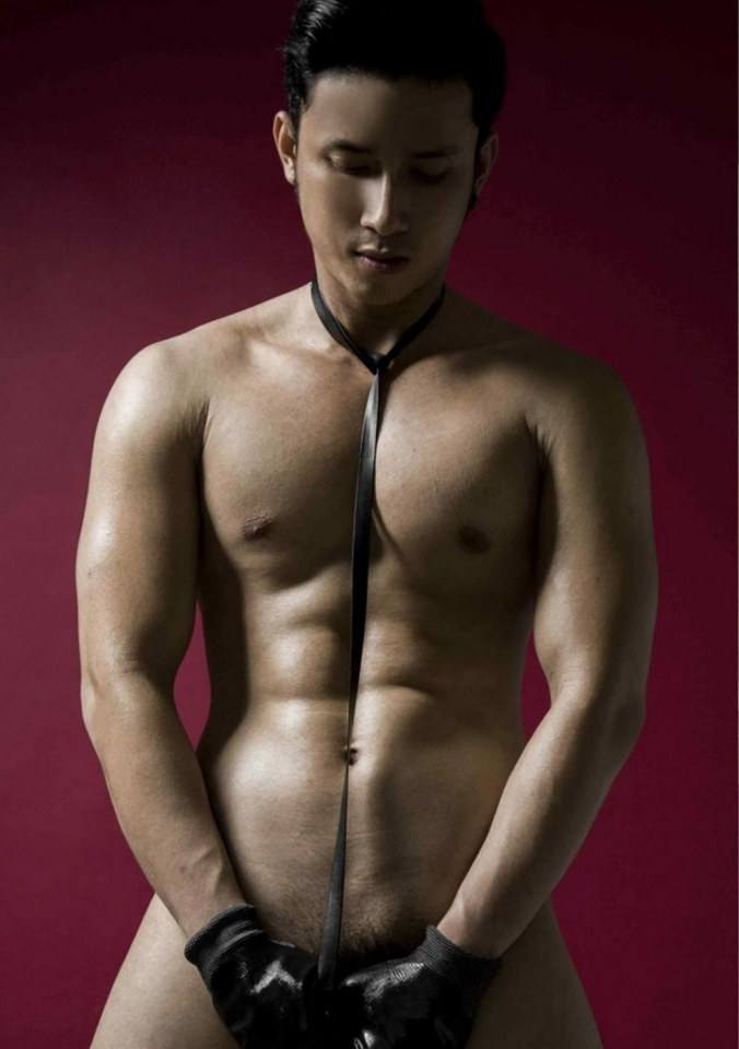 หนุ่มหล่อขึ้นปก 432