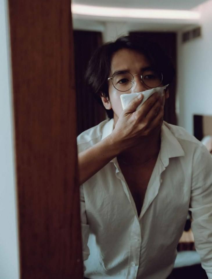 หนุ่มหล่อขึ้นปก 480