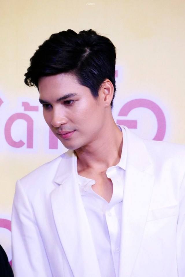 อยากลองไมค์จัง