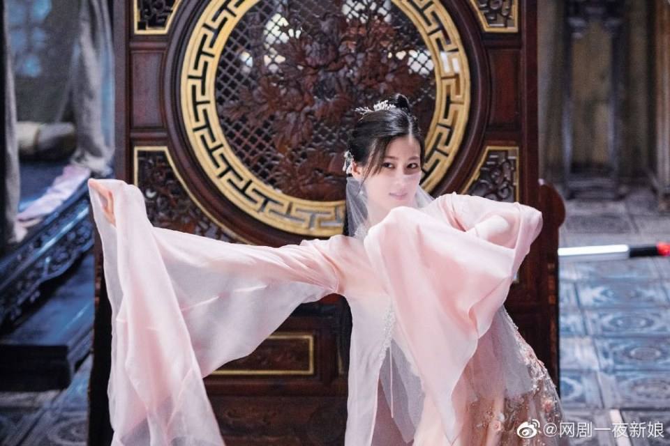 ละคร ความรักของฮัวหรง The romance of Hua Rong 《一夜新娘》 2019