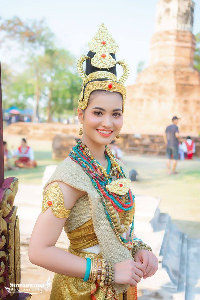 นางมณีฟ้าหยาด ทวารวดี - Dvaravati, Thailand.