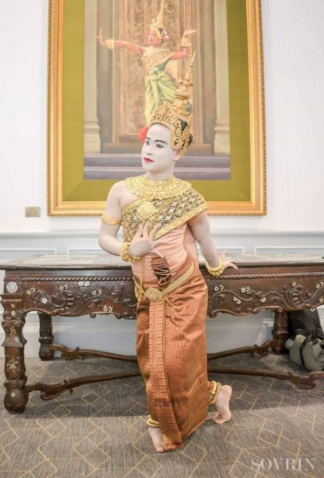 Khmer culture in 400 years.