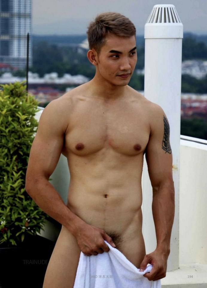 โควิตอย่าไปติดเลย..สนใจแต่ไอติมโคนของพี่เถอะ