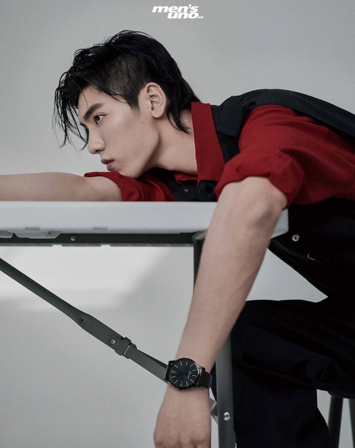 Wang Ziyi @ Men's Uno China April 2020