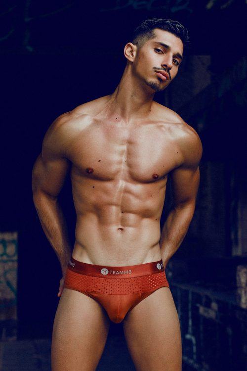 Hot guy in underwear 405