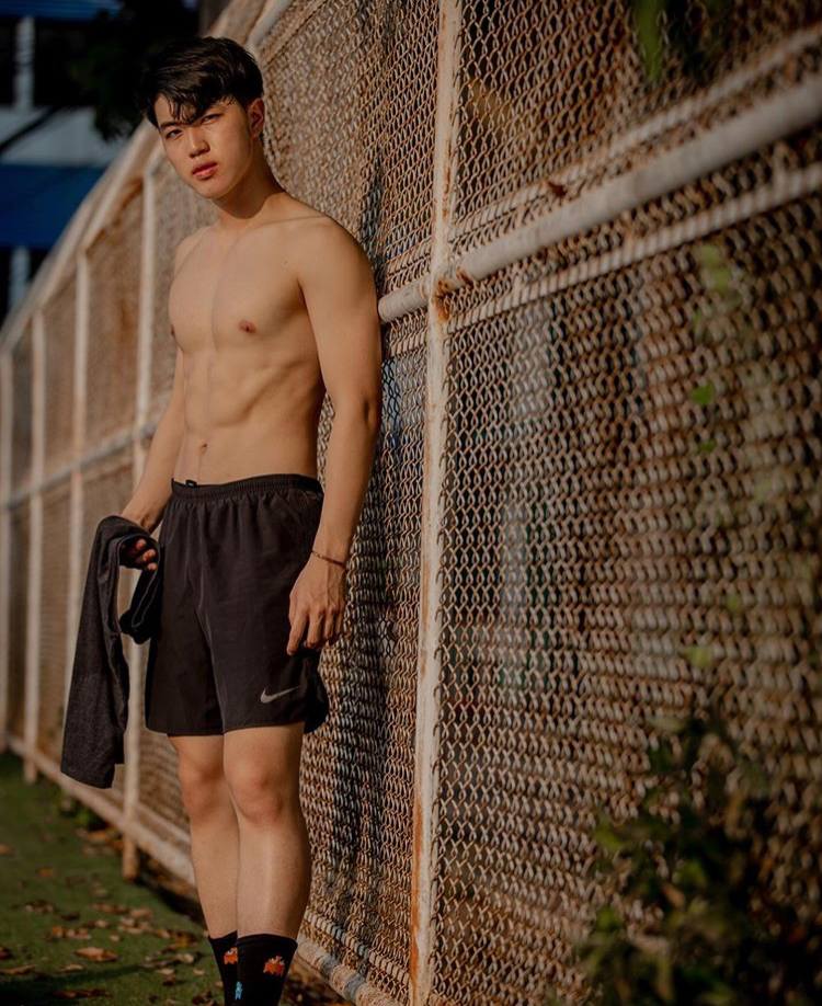 เปิดวาร์ป IG หนุ่มหล่อหุ่นดี #27