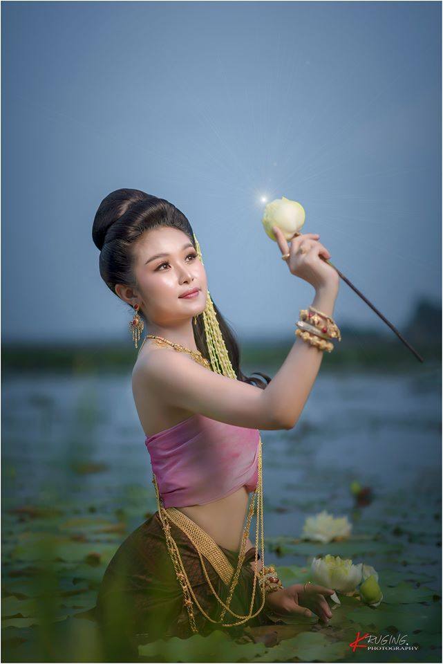 Thai dress: ชุดไทย, Thailand
