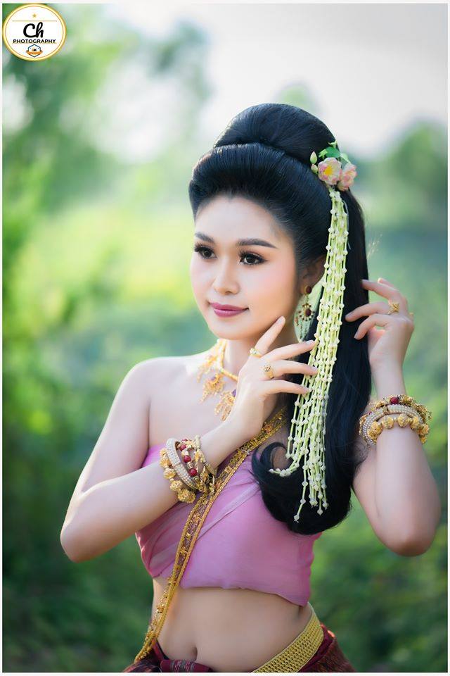 Thai dress: ชุดไทย, Thailand