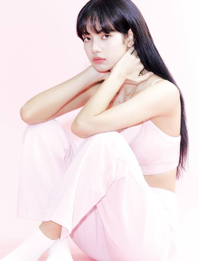 (BLACKPINK) Lisa @ Allure Korea June 2020