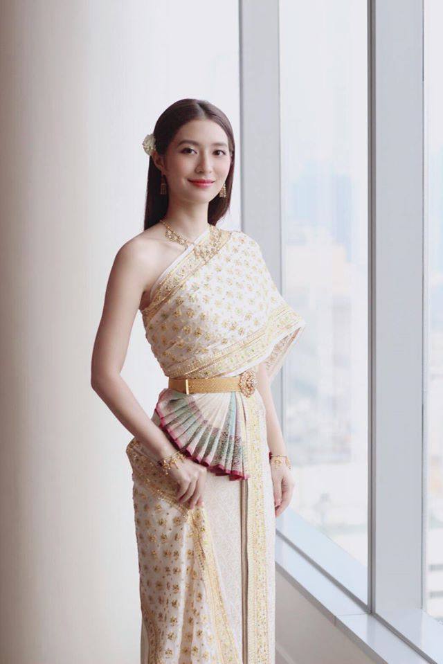 Thai wedding dress | Thailand “ชุดไทยจันทร์โสมา”