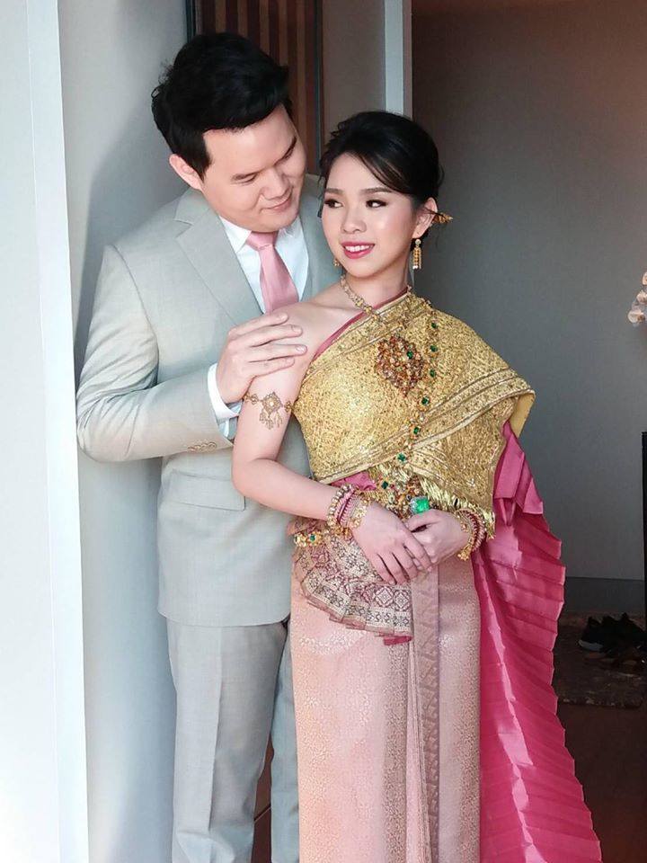 Thai wedding dress | Thailand “ชุดไทยจันทร์โสมา”