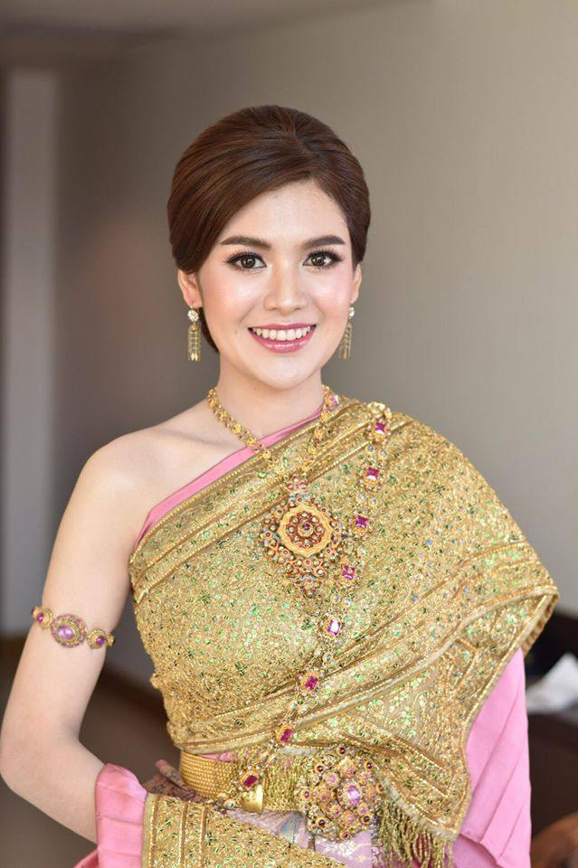 Thai wedding dress | Thailand “ชุดไทยจันทร์โสมา”