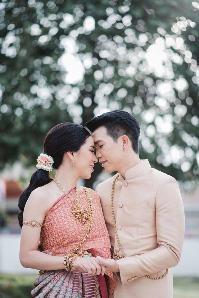 Thai wedding dress | Thailand “ชุดไทยจันทร์โสมา”