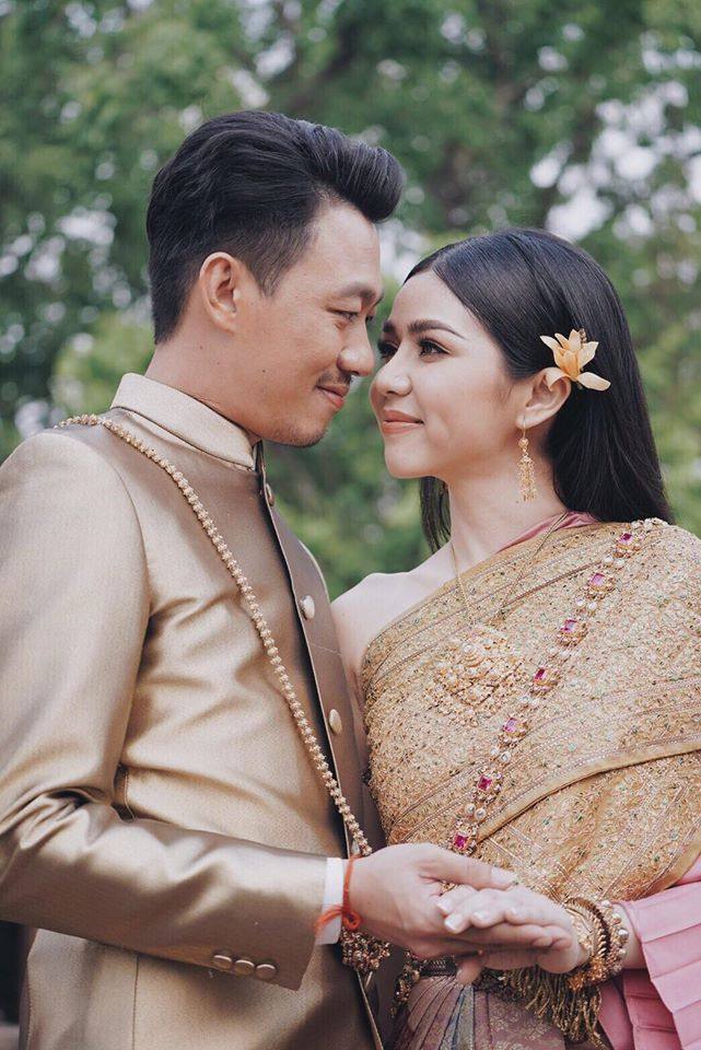 Thai wedding dress | Thailand “ชุดไทยจันทร์โสมา”