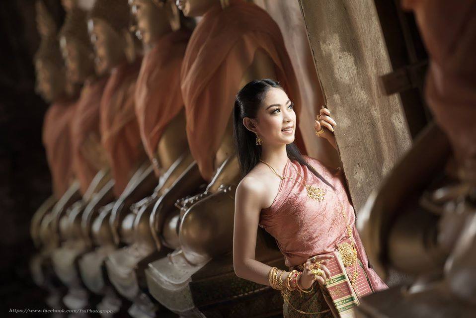 Thai Traditional Dress Portrait 🇹🇭