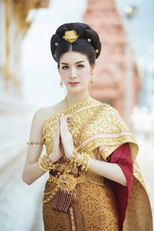 Thailand 🇹🇭 | Thai Traditional Dress