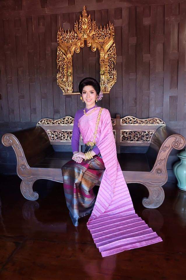 Thailand 🇹🇭 | Thai Traditional Dress