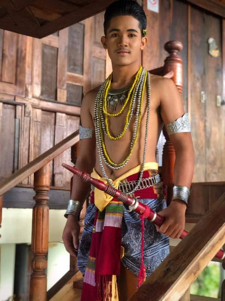 Thailand 🇹🇭 | Isan ancient costume