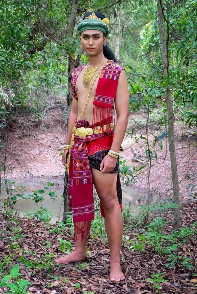 Thailand 🇹🇭 | Isan ancient costume