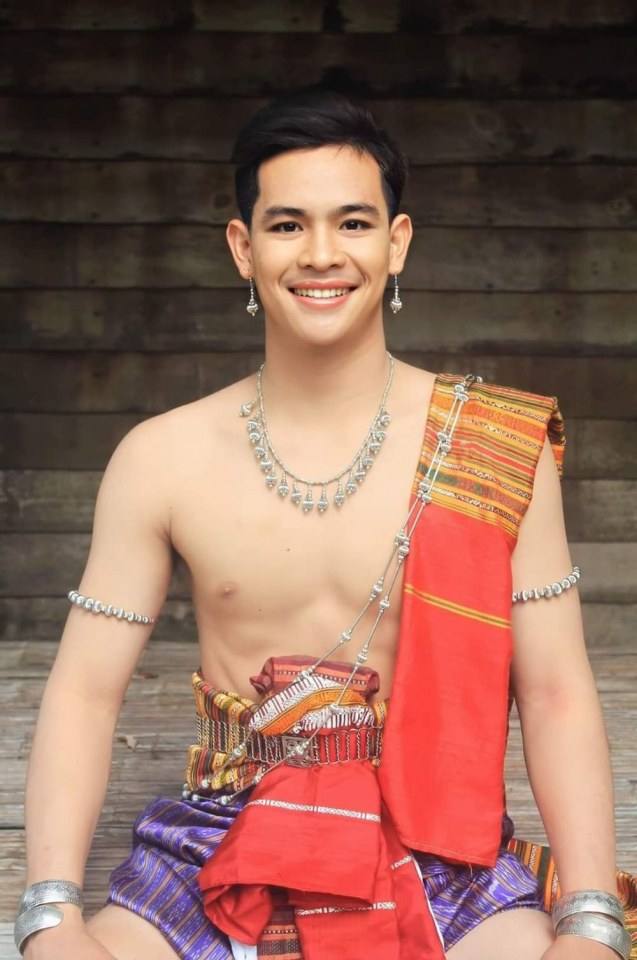 Thailand 🇹🇭 | Isan ancient costume