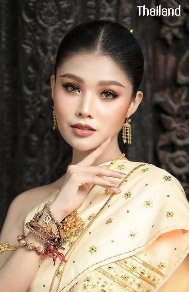 THAI DRESS, ชุดไทย | Thailand 🇹🇭