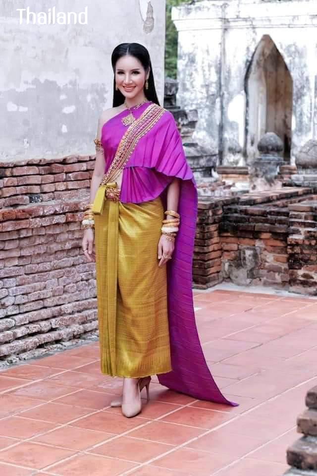 Thai Dress: ชุดไทย ผ้าลายอย่าง | Thailand 🇹🇭