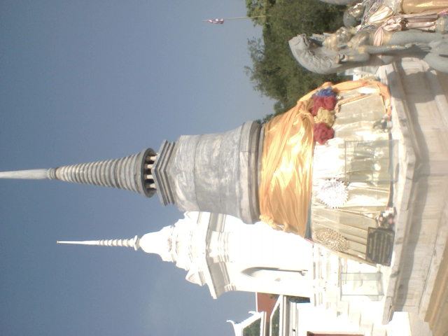 วัดพระพุทธบาท สระบุรี