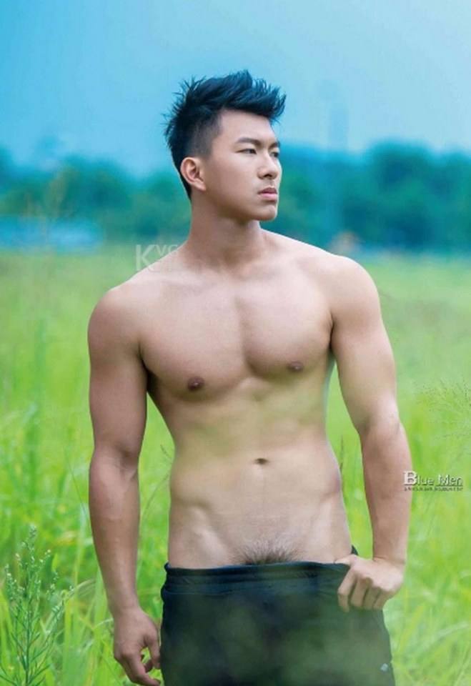 หนุ่มหล่อขึ้นปก 789