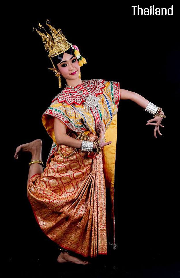 Thailand 🇹🇭 | Thai dance: นาฏศิลป์ไทย Traditional Thai Dancing