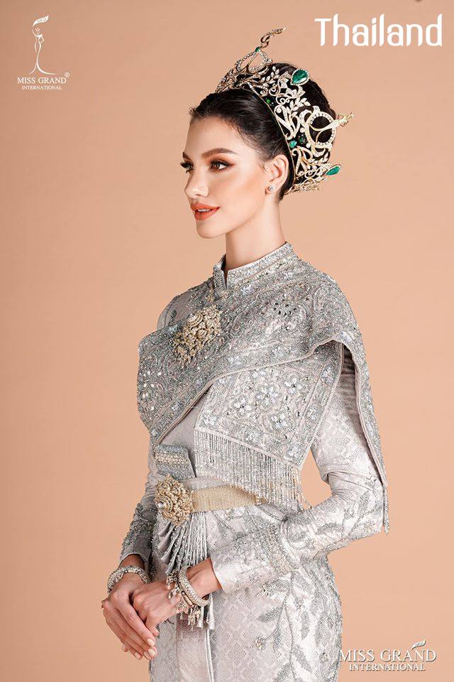Thailand 🇹🇭 | ชุดไทย, THAI NATIONAL COSTUME "Thai Siwalai dress"