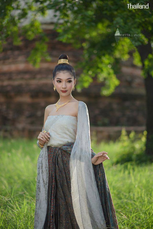 Thailand 🇹🇭 | Thai costume of Ayutthaya kingdom