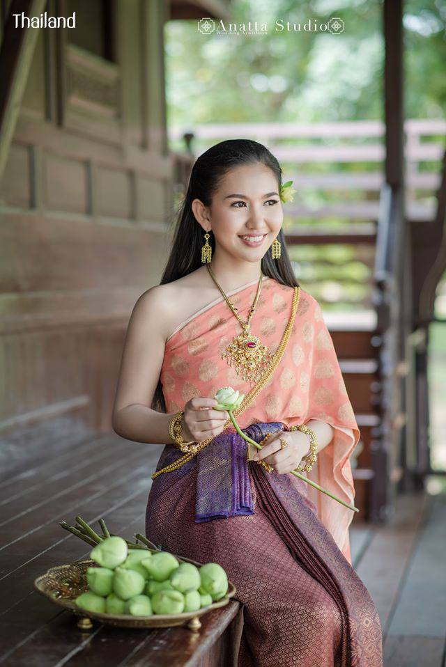 Thailand 🇹🇭 | Thai costume of Ayutthaya kingdom