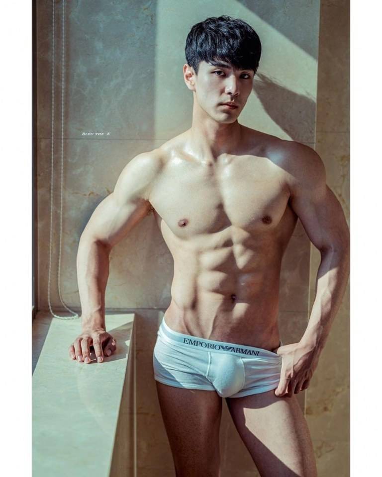 Mister Global 2019 : Jong Woo Kim