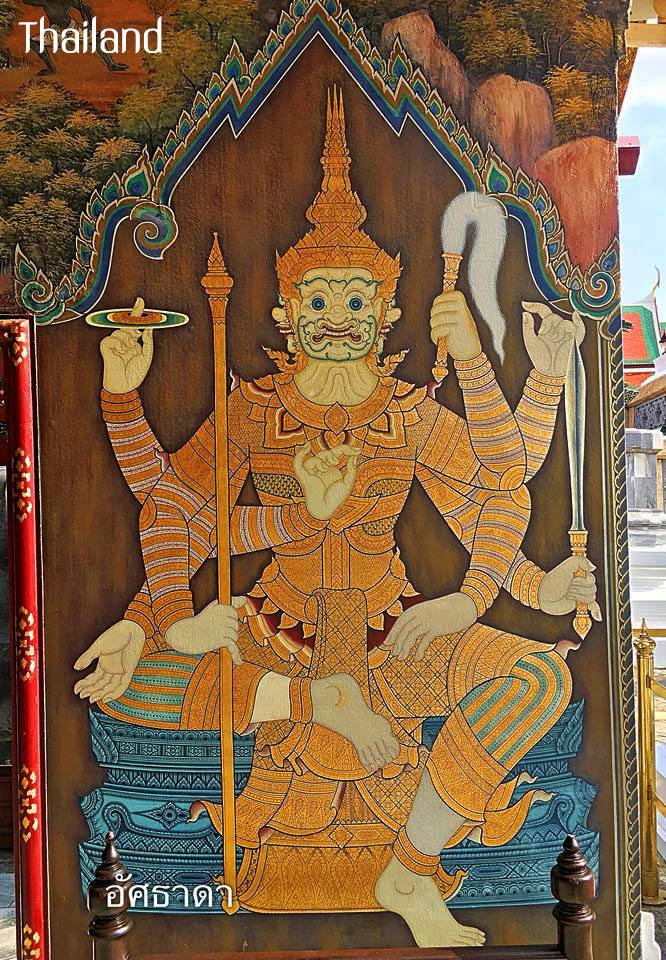 THAILAND🇹🇭 | The mural of giants in Ramakien at Wat Phra Kaew, Bangkok