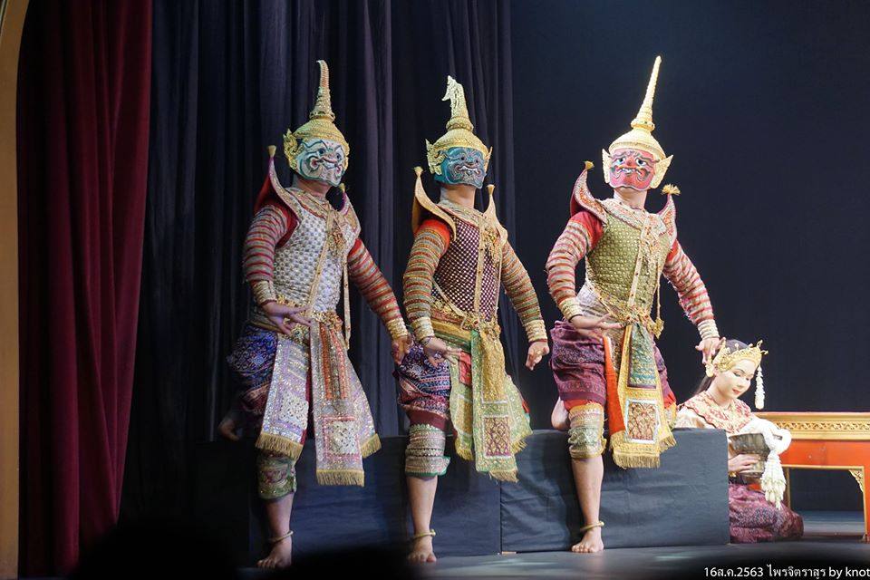 Thailand 🇹🇭 | “ไพจิตราสูร” Khon masked dance drama in Thailand