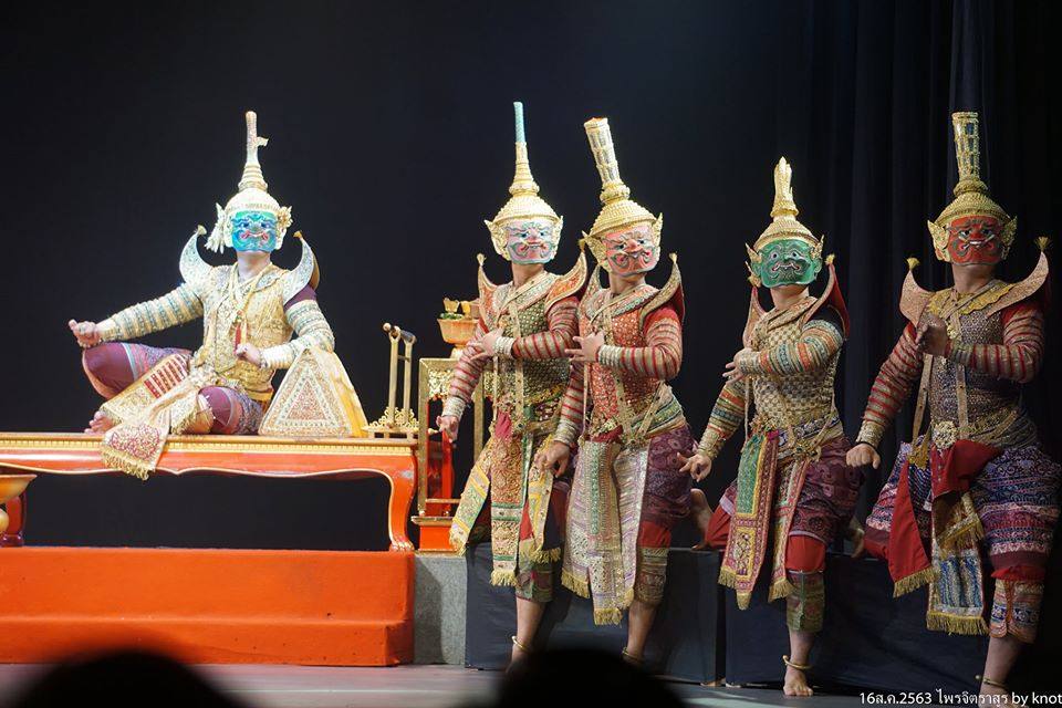 Thailand 🇹🇭 | “ไพจิตราสูร” Khon masked dance drama in Thailand