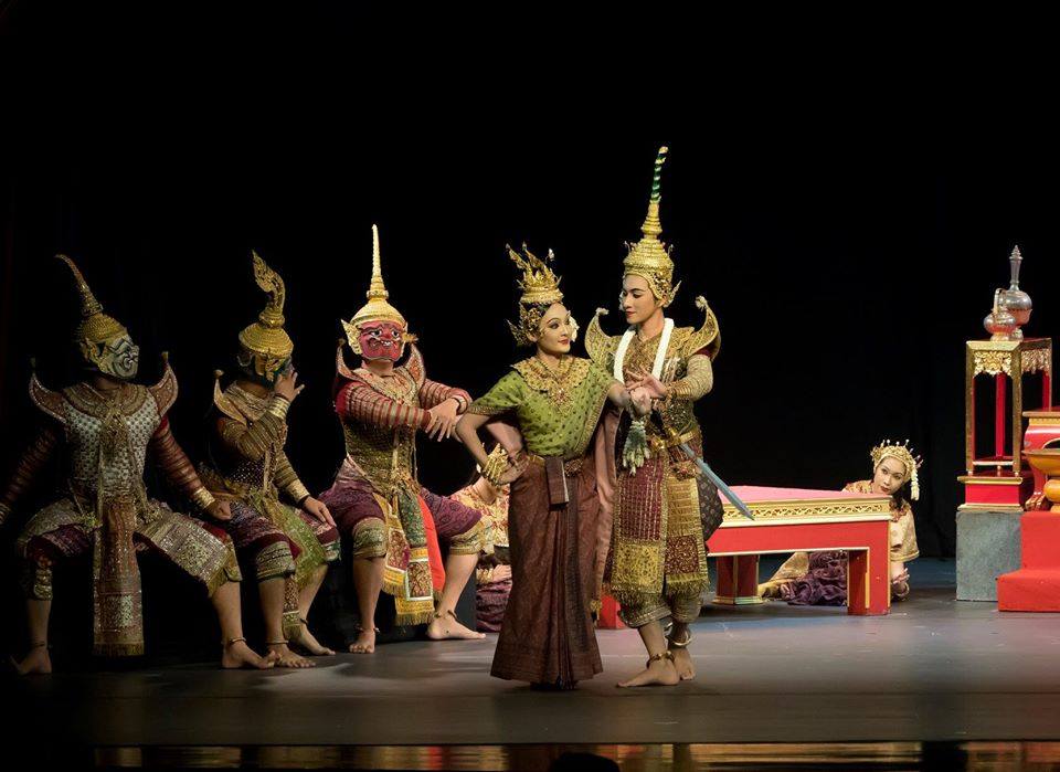 Thailand 🇹🇭 | “ไพจิตราสูร” Khon masked dance drama in Thailand