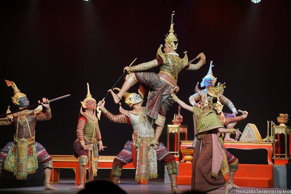 Thailand 🇹🇭 | “ไพจิตราสูร” Khon masked dance drama in Thailand