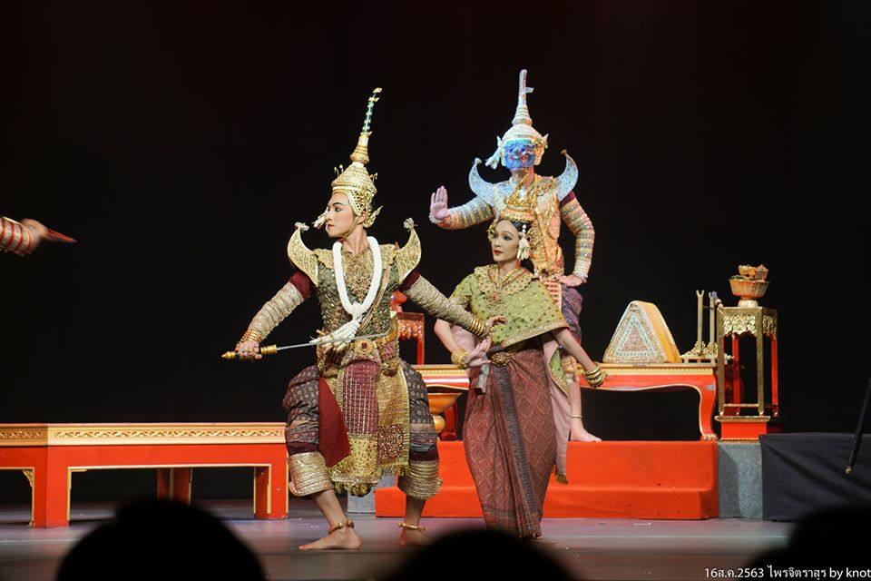 Thailand 🇹🇭 | “ไพจิตราสูร” Khon masked dance drama in Thailand