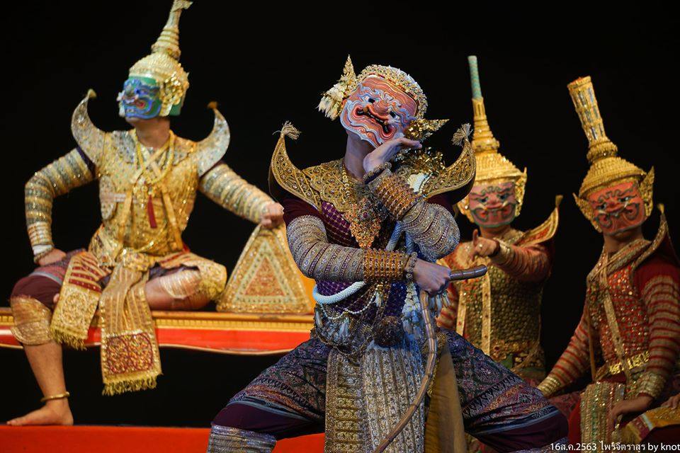 Thailand 🇹🇭 | “ไพจิตราสูร” Khon masked dance drama in Thailand