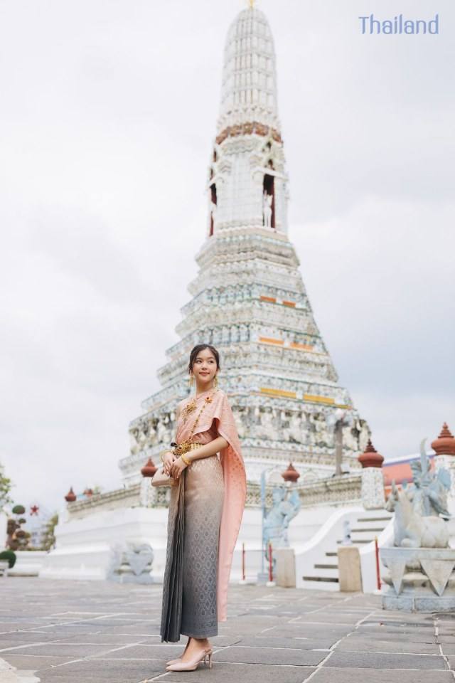 Thailand 🇹🇭 | Thai Traditional dress, ชุดไทย