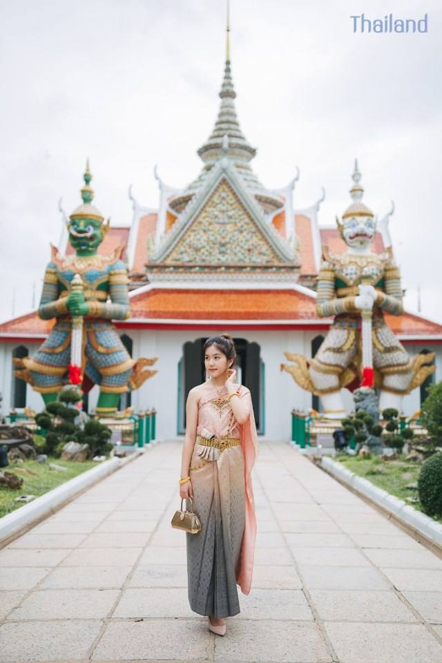 Thailand 🇹🇭 | Thai Traditional dress, ชุดไทย