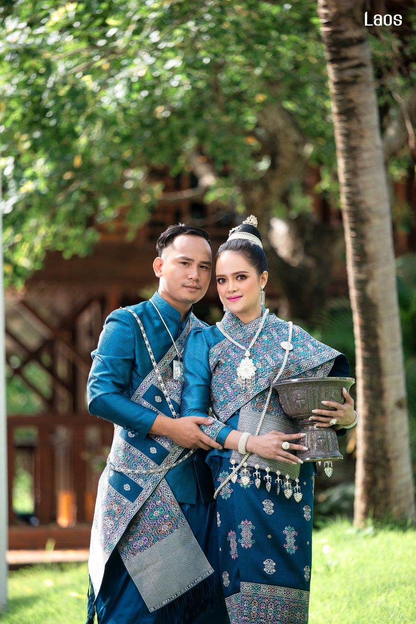 Laos 🇱🇦 | "ງານແຕ່ງ ລາວ" Laos traditional wedding costume